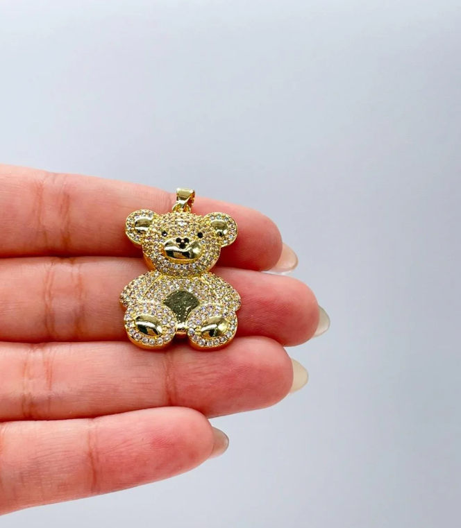 Dije de oso de circonita cúbica plano y esponjoso relleno de oro de 18 quilates para hacer joyas o collares.
