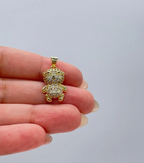 Dije de osito hinchado con circonita cúbica rellena de oro de 18 quilates, para cadenas y bisutería.