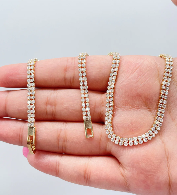 Conjunto de gargantilla y pulsera de tenis con circonitas cúbicas de doble hilera, bañada en oro de 18 quilates. Para ella, para la vida nocturna y para la joyería.