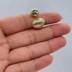 Anillo envolvente ajustable de doble extremo relleno de oro de 18 k con textura esmerilada y extremos abovedados