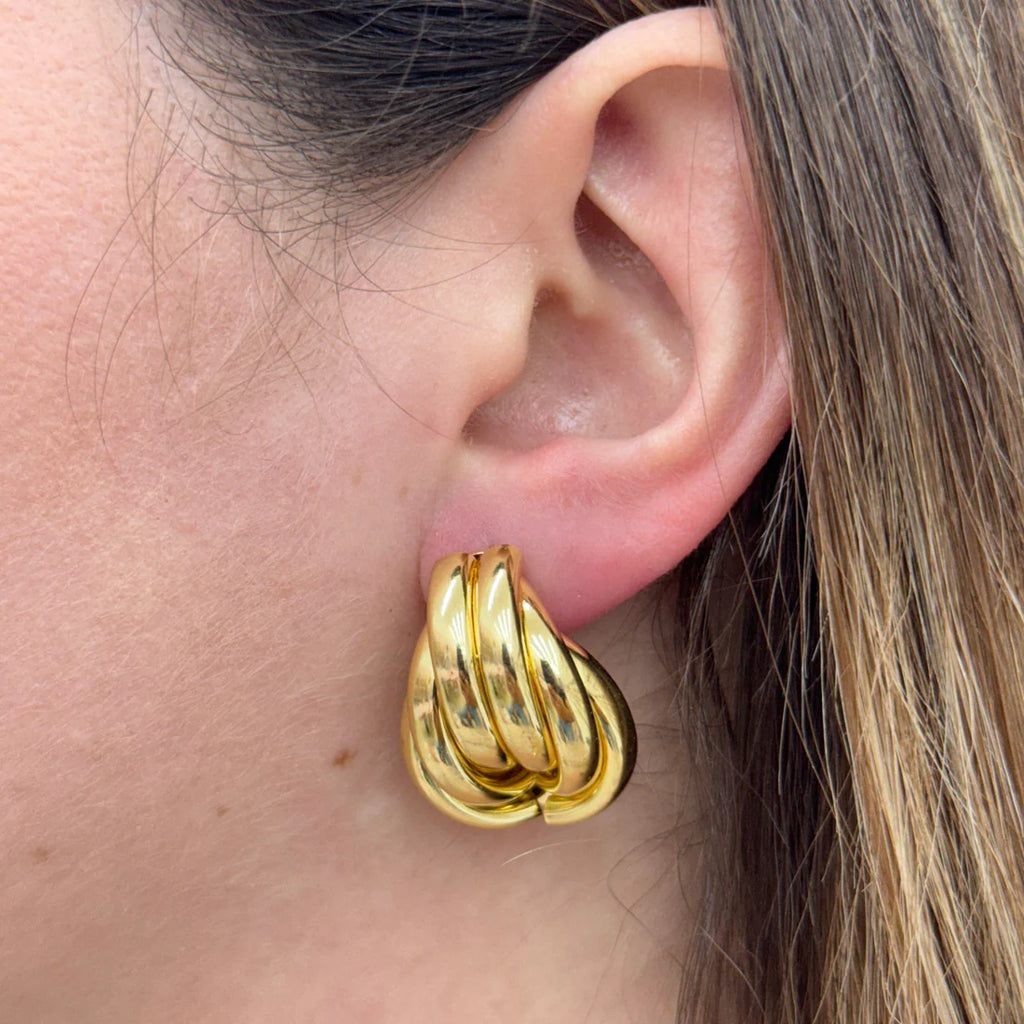 19233 HALF KNOT EARRING