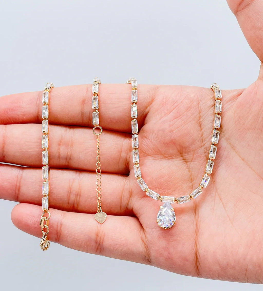 18k GoldFilled Baguette CZ Stone Set With Pear Shaped Stone in Center