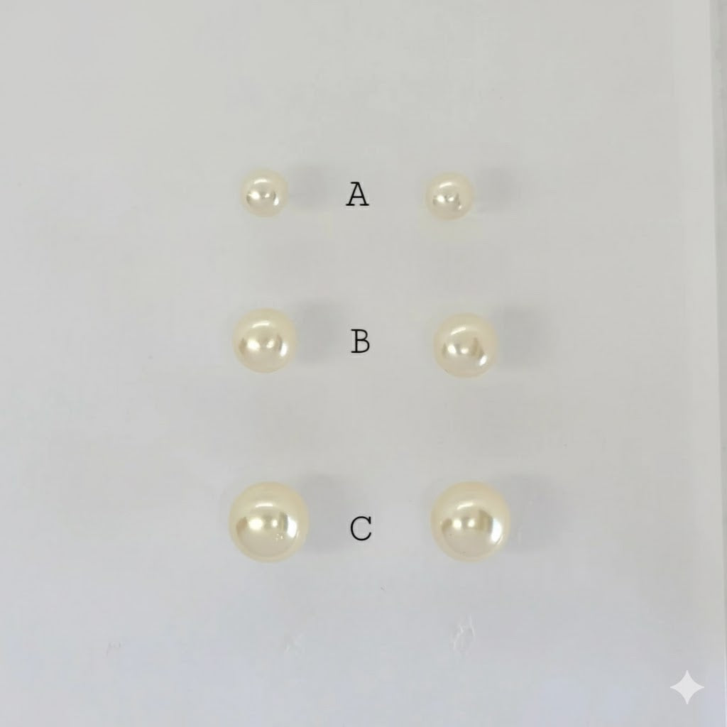 (1-1020-1) Pendientes de media perla laminados en oro - BGF