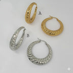 (4-2217) Stainless Steel - Carved Round Hoops.
