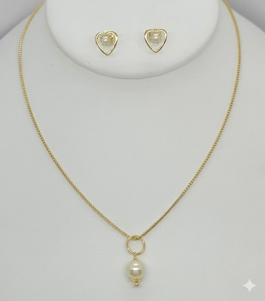 (1-6072) Laminado dorado - Conjunto de perla en forma de corazón - BGF