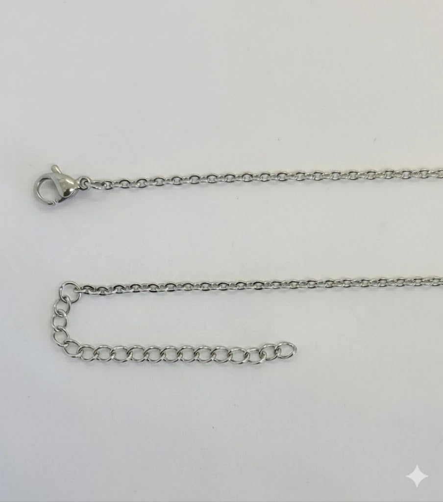 (MNECK-01) Collar con letras de eslabones rolo de acero inoxidable de 2 mm - 20".