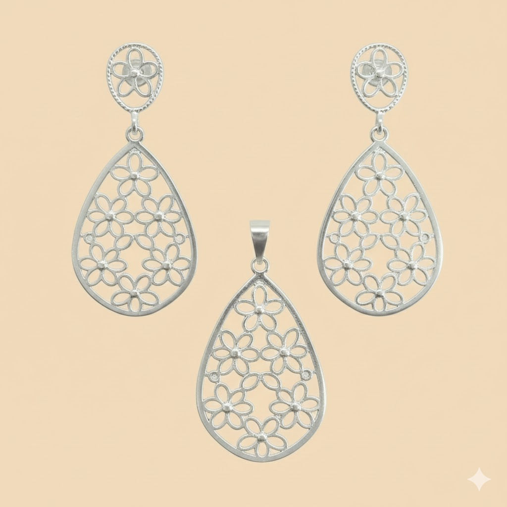 (2-6572) Plata de Ley 925 - Conjunto Flores.