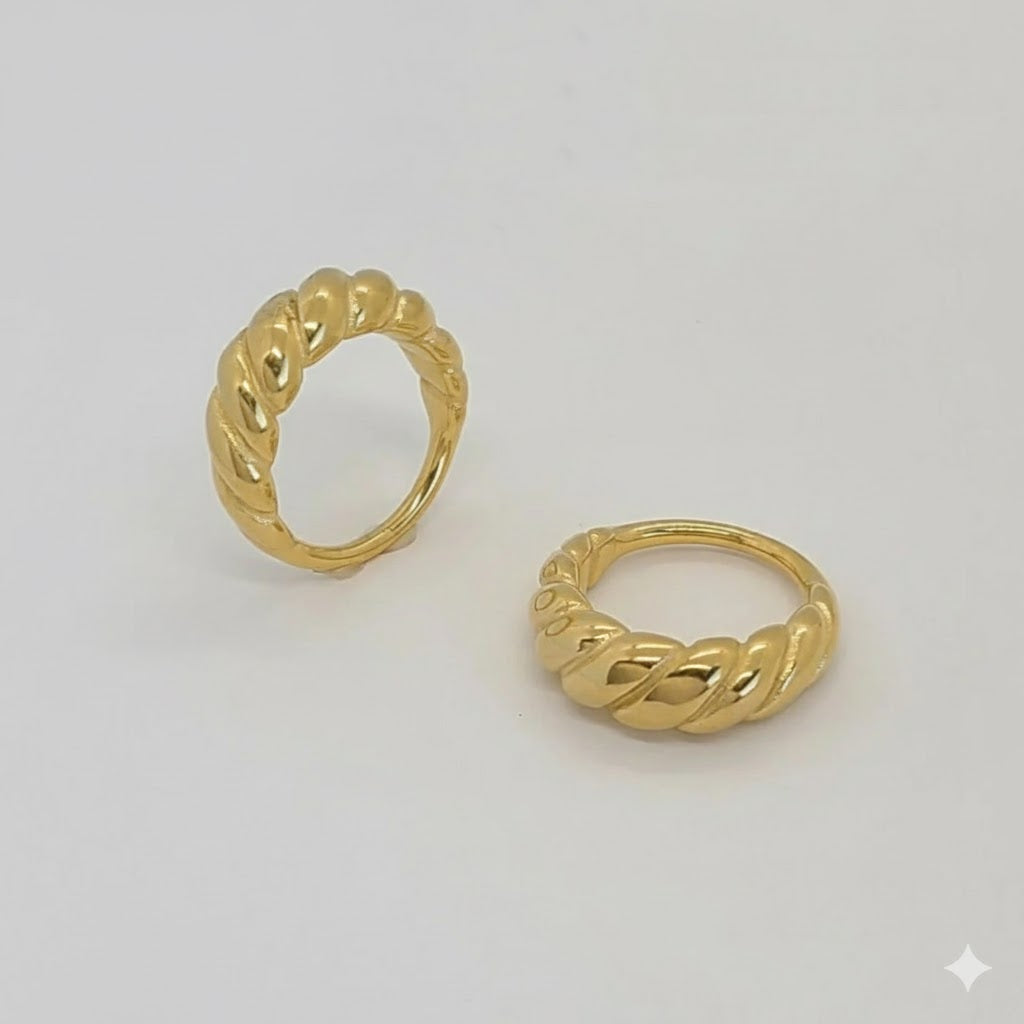 (4-0010-1) Stainless Steel - Twisted Dome Band Ring.