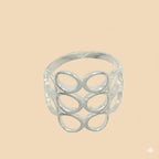 (2-5004) Anillo de círculos en plata de ley 925