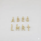 (1-2496-1) Laminado dorado - Colgantes con letras de perla - BGF