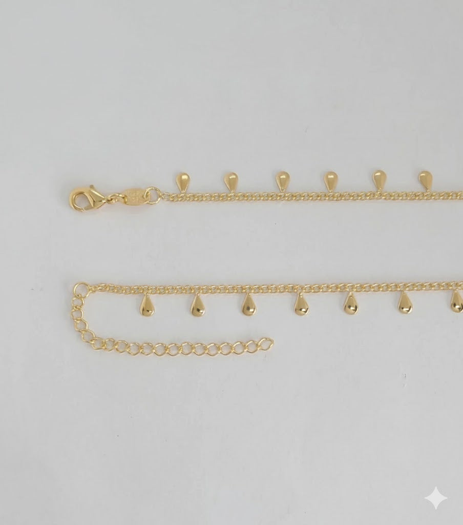 (1-6195) Collar con colgante de eslabones curvos laminados en oro - BGF