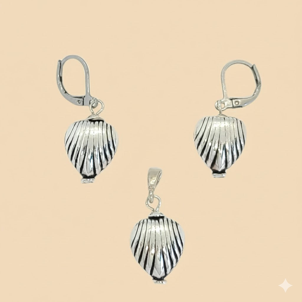 (2-6546) Plata de Ley 925 - Conjunto Corazón.