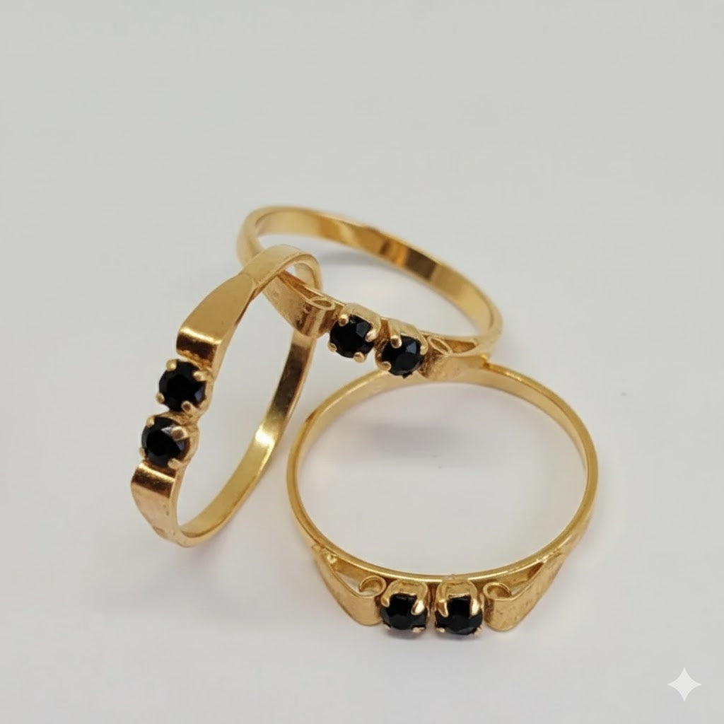 (1-3003-2) Anillo de circonita negra laminada en oro - BGO