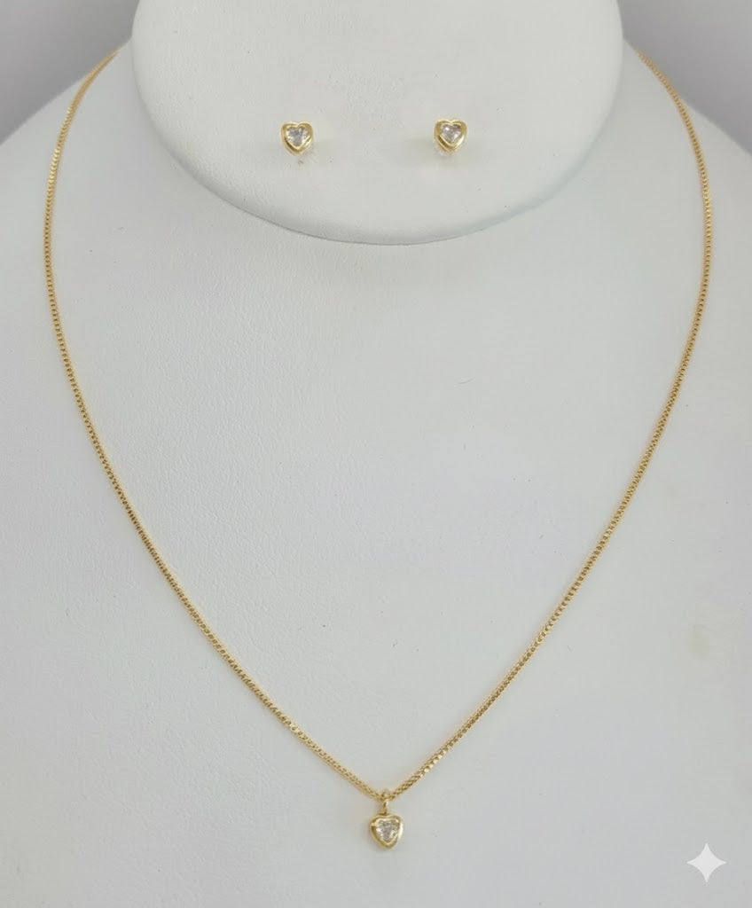 (1-6089) Laminado dorado - Conjunto de corazón de circonita con eslabones de caja - BGF