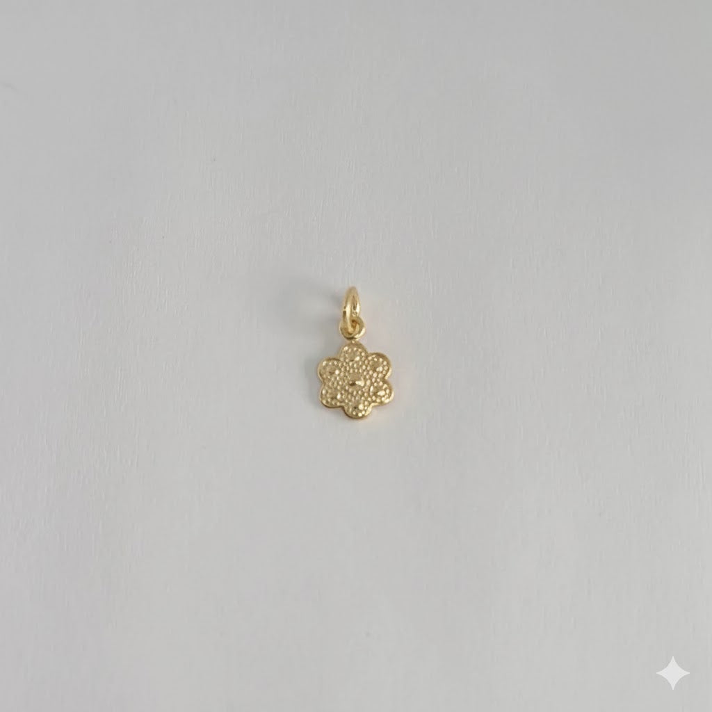 (1-2027-1) Laminado dorado - Colgantes de flores diminutas - BGF