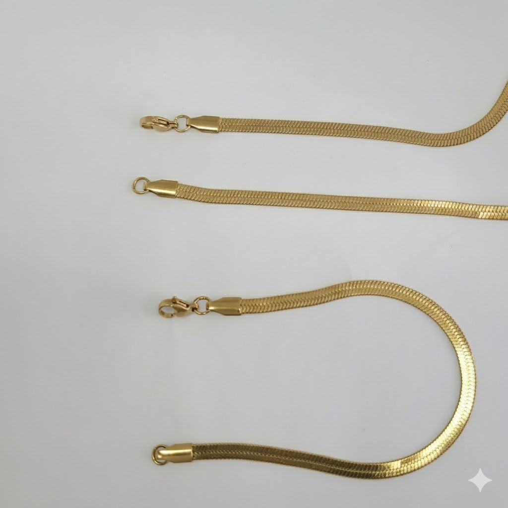 (4-7081) Stainless Steel - 4mm Herringbone Set .