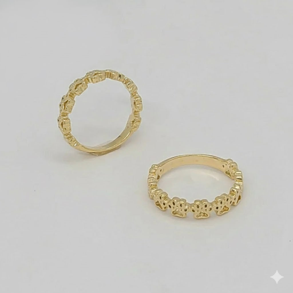 (1-3007) Anillo con diseño de pata de perro laminado en oro - BGF