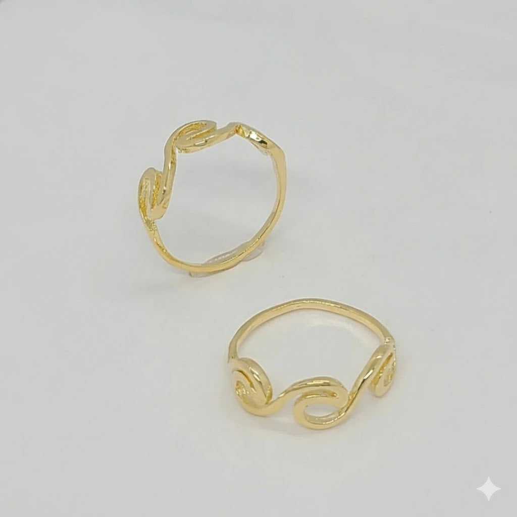 (1-3031-3) Anillo de ondas laminado en oro - BGF