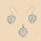 (2-6309) Plata de ley 925 - Conjunto de circonitas de corazón