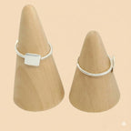 (2-5012-1) Anillo cuadrado de plata de ley 925