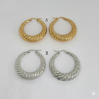 (4-2217) Stainless Steel - Carved Round Hoops.