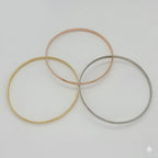 (4-5011) Brazalete liso de acero inoxidable de 4 mm.