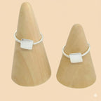 (2-5012-1) Anillo cuadrado de plata de ley 925